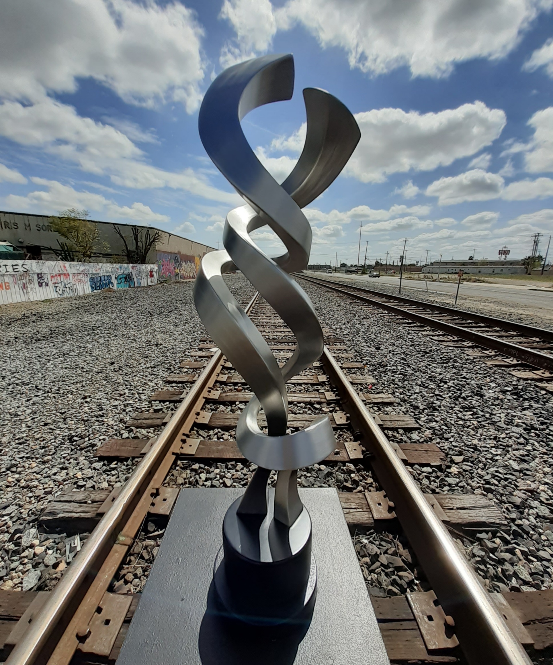 HoltEric_SpiritsintheMaterialWorld_52x11x11_StainlessSteel_23,500